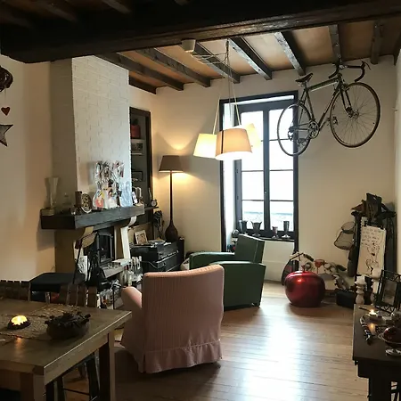 Chez Jeanne Et Elo 公寓 *